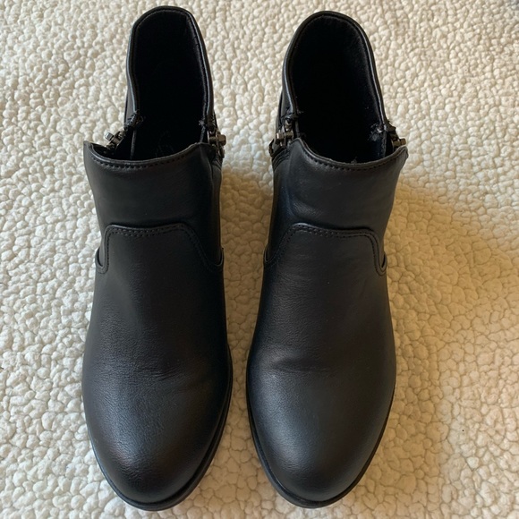 SOLD Apt. 9 Booties - Picture 3 of 5